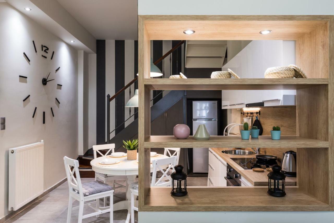 Modern City Center Maisonette Ioannina Buitenkant foto
